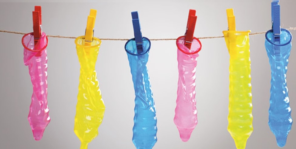 Prezervatif Kullanılırken Yapılan 8 Yanlış